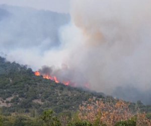 Ροδόπη: Μαίνεται η πυρκαγιά στη Νέα Σάντα 