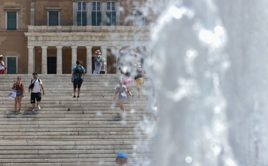 Καιρός: Πού θα έχει «40άρια» την Κυριακή - Αναλυτική πρόγνωση 