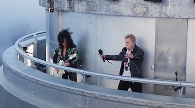 O Billy Idol τραγούδησε το «Rebel Yell» στην κορυφή του Empire State Building - ΒΙΝΤΕΟ
