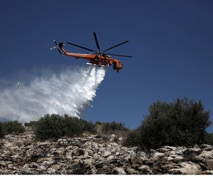 Πυρκαγιές στη Βάρη: Στον ανακριτή την Πέμπτη ο 66χρονος που συνελήφθη - Το προφίλ του