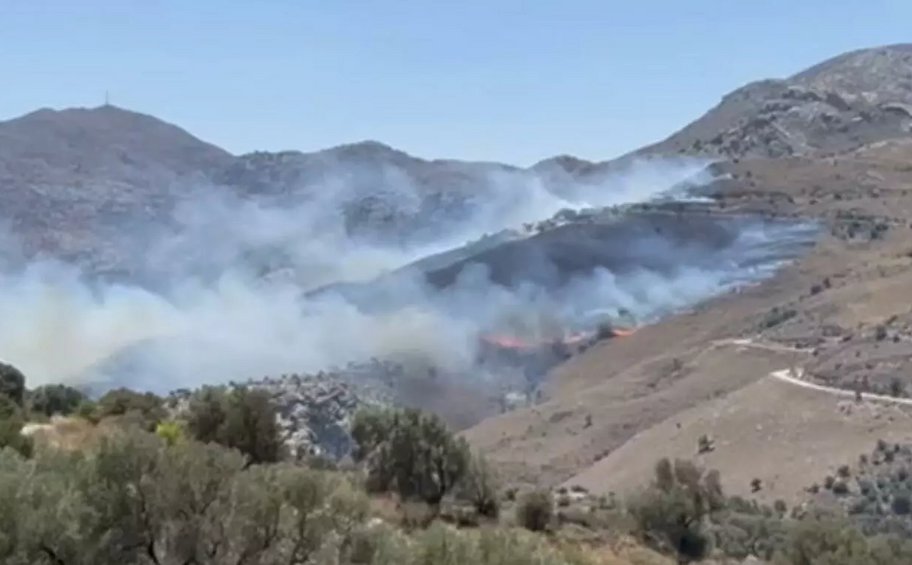 Σε εξέλιξη φωτιά στο Ρέθυμνο - Μήνυμα από το 112 - Εκκενώνεται οικισμός