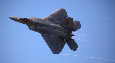 Μεσανατολικό: Μαχητικά αεροσκάφη F-22 Raptor ενισχύουν την αμερικανική δύναμη στην περιοχή 