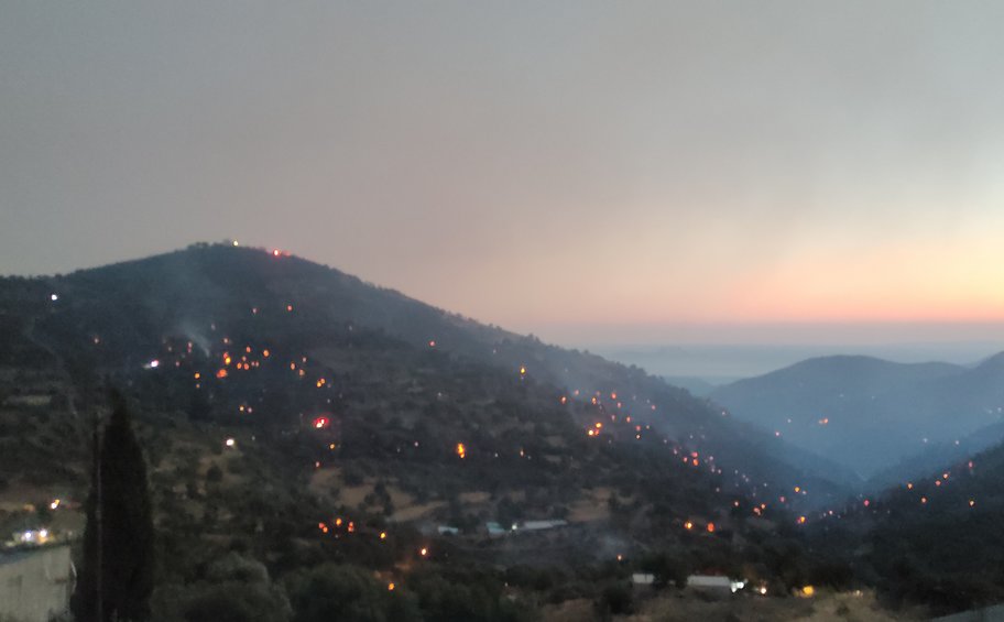 Ρέθυμνο: Τρίτη μέρα πυρκαγιάς - Κάηκαν χιλιάδες στρέμματα 