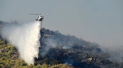 Φωτια στην Αττική: Nέο μήνυμα του 112 για την εκκένωση των οικισμών Καλλιτεχνούπολη, Ντράφι, Διώνη, Δαμάρασι Ραφήνας και Νταού Πεντέλης