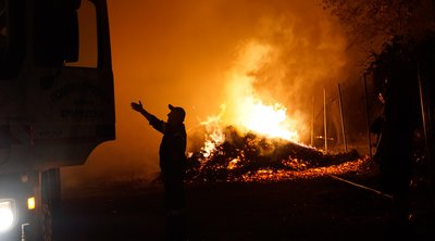 Φωτιά στην Αττική: Μητέρα δύο παιδιών η γυναίκα που απανθρακώθηκε - Το χρονικό της τραγωδίας 