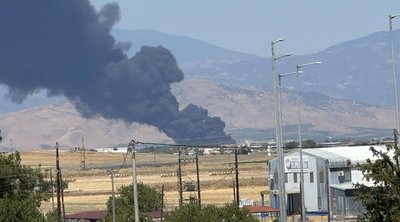 Λάρισα: Συναγερμός για φωτιά σε εταιρεία ανακύκλωσης - Ήχησε το 112 