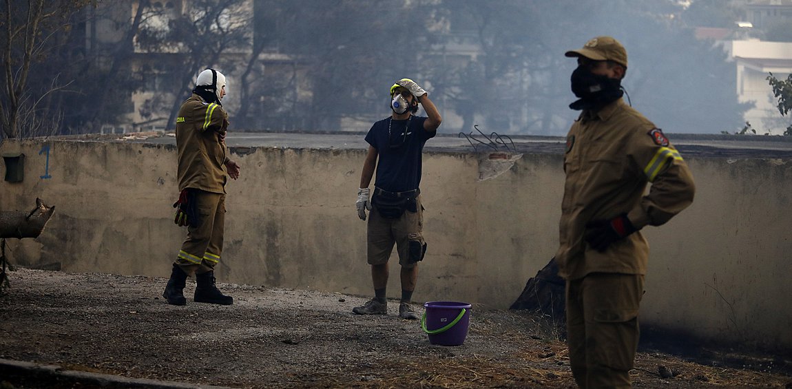 Φωτιά στην Αττική: Τα σενάρια που εξετάζουν οι Αρχές για το ξέσπασμα της πυρκαγιάς