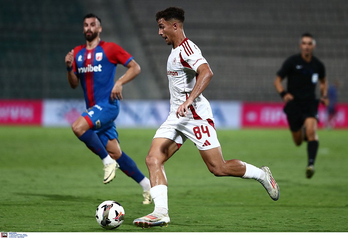 Τα ιστορικά ρεκόρ του Χαράλαμπου Κωστούλα στον Ολυμπιακό