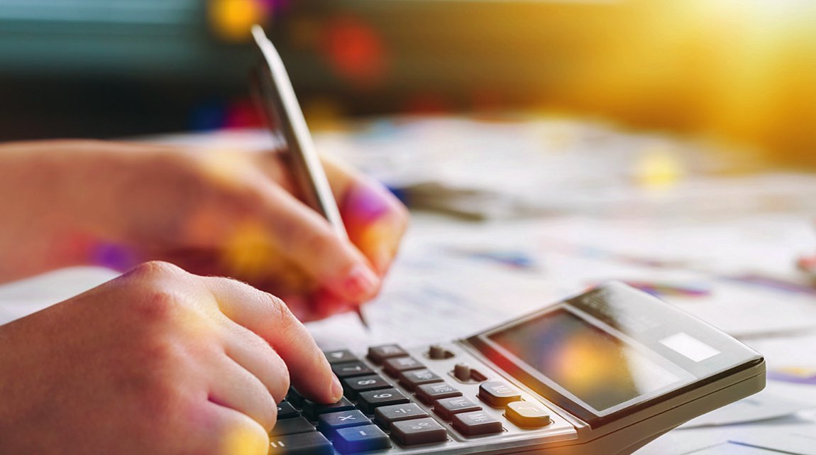 Θα επιστρέφουν τον ΦΠΑ πιο γρήγορα από το φθινόπωρο