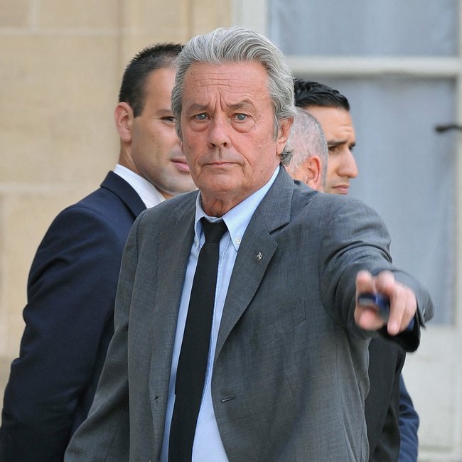 Alain Delon: H Anne Parillaud μιλά για την ερωτική τους σχέση – «Ήσουν η πρώτη μου αγάπη…»
