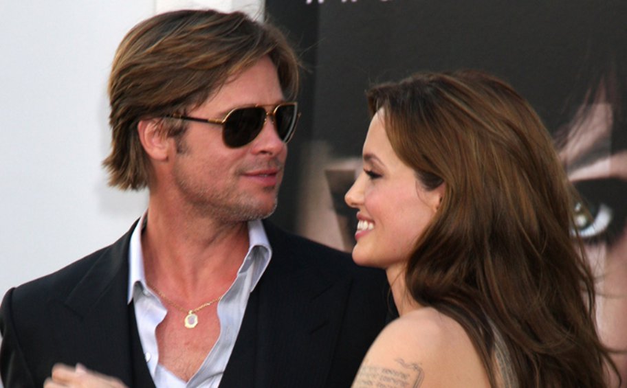 Angelina Jolie-Brad Pitt: Με γύψο ο Pax στην πρώτη του εμφάνιση μετά το τροχαίο
