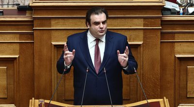 Πιερρακάκης: Αν ο γονιός δεν θελήσει να πληρώσει τη ζημιά από το παιδί του στο σχολείο, η οφειλή θα πηγαίνει στην εφορία