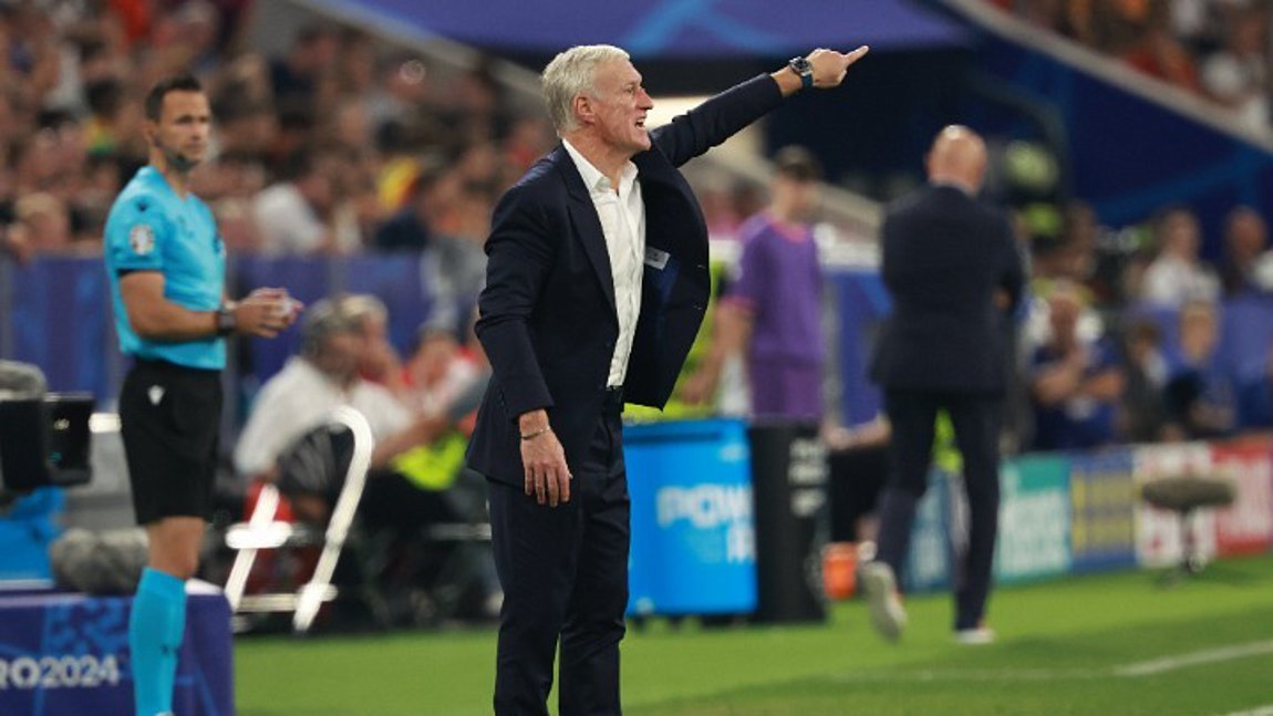 Ο Ντεσάμπ θα συνεχίσει να πειραματίζεται, παρά την ήττα από την Ιταλία