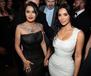 Η Salma Hayek κάνει photobombing στην Kim Kardashian