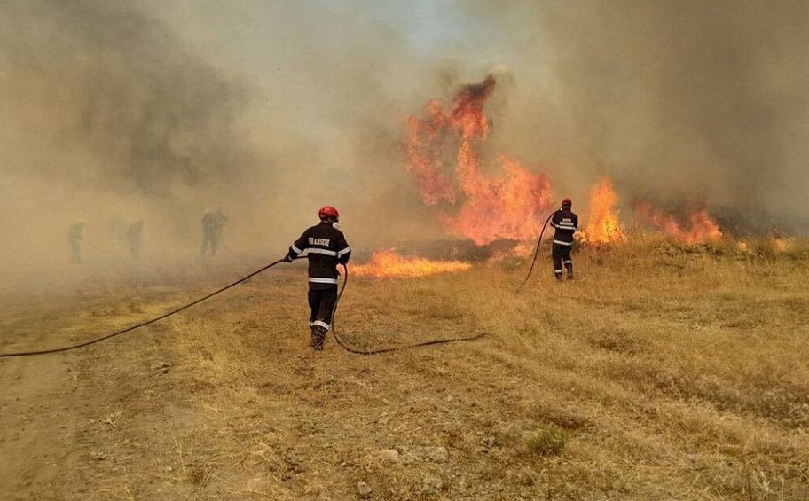 «Εκρηκτικό κοκτέιλ» για φωτιές την Παρασκευή - Οι περιοχές υψηλού κινδύνου