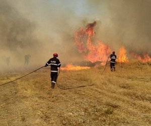 «Εκρηκτικό κοκτέιλ» για φωτιές την Παρασκευή 