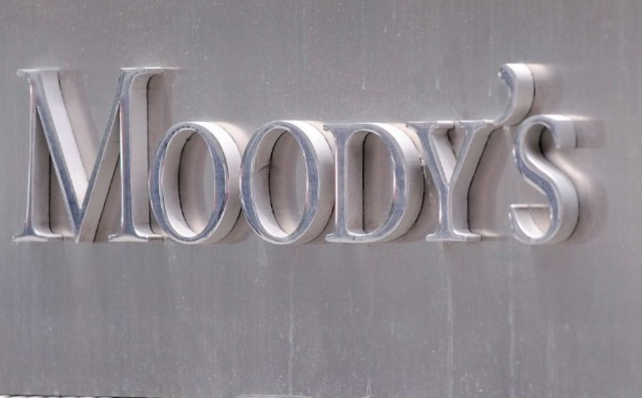 Moody’s: Αναβάθμισε σε θετικές τις προοπτικές της ελληνικής οικονομίας