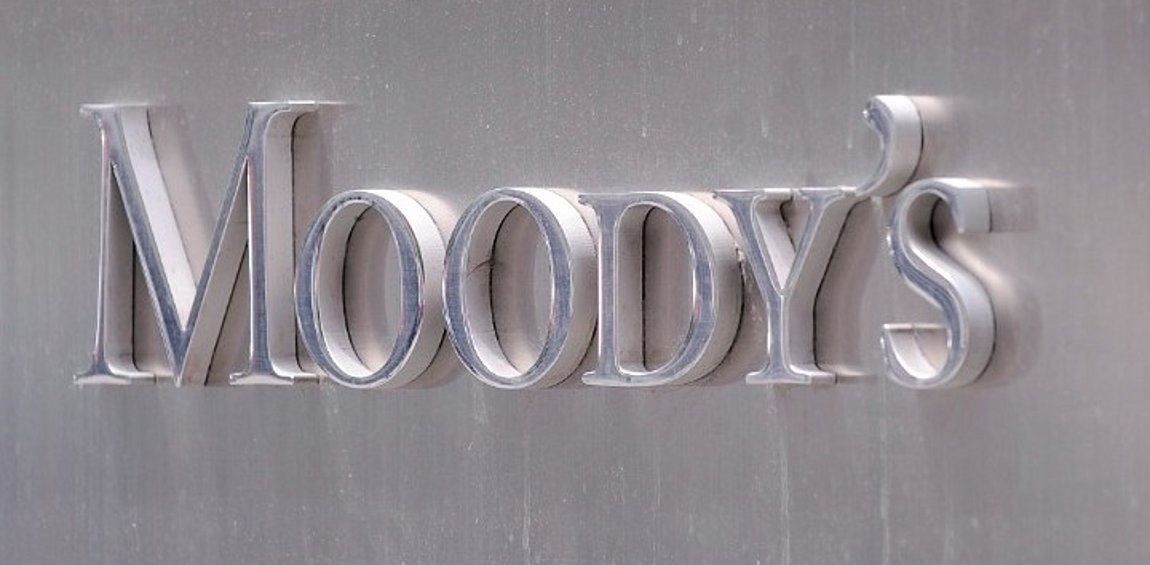 Moody’s: Αναβάθμισε σε θετικές τις προοπτικές της ελληνικής οικονομίας