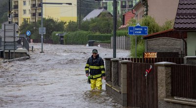 Η κακοκαιρία πλήττει την ανατολική Ευρώπη: Τέσσερις νεκροί, πλημμύρισαν εκατοντάδες σπίτια - ΒΙΝΤΕΟ