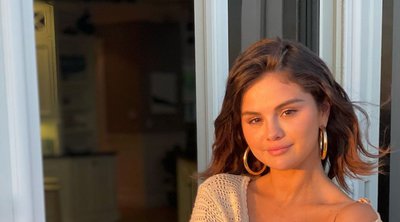 Selena Gomez: Από τα φτωχά παιδικά χρόνια, τη μεταμόσχευση νεφρού και τη διπολική διαταραχή στη λίστα των δισεκατομμυριούχων