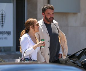 Τι συμβαίνει με τον Ben Affleck; Δεν μπορούσε να κρατήσει τα χέρια του μακριά απο την JLo