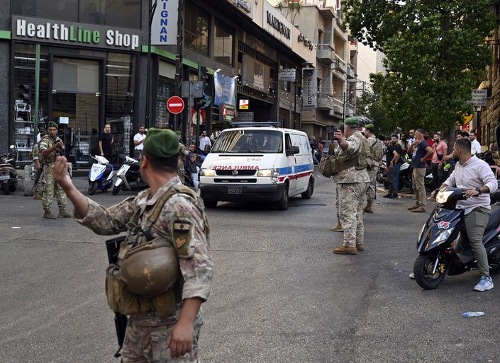 Λίβανος: Νεκροί και εκατοντάδες τραυματίες από νέες εκρήξεις ασυρμάτων 