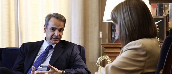 Μητσοτάκης: Πιλοτικά στα σχολεία locker για τα κινητά
