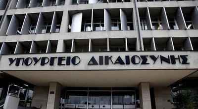 Υπουργείο Δικαιοσύνης: Έχουν μεταφερθεί ήδη 10.000 υποθέσεις από δικαστές σε δικηγόρους
