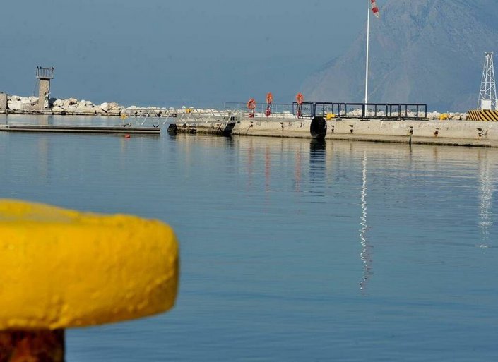 Πάτρα: Οικογενειακή τραγωδία πίσω από τη γυναίκα που βρέθηκε νεκρή στον Μόλο