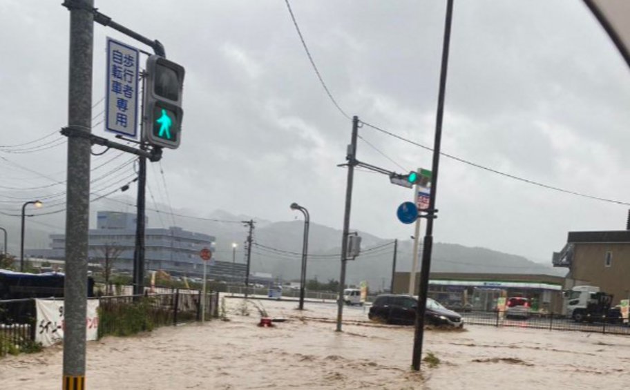 Ιαπωνία: Ένας νεκρός από τις φονικές πλημμύρες - 6 αγνοούμενοι 