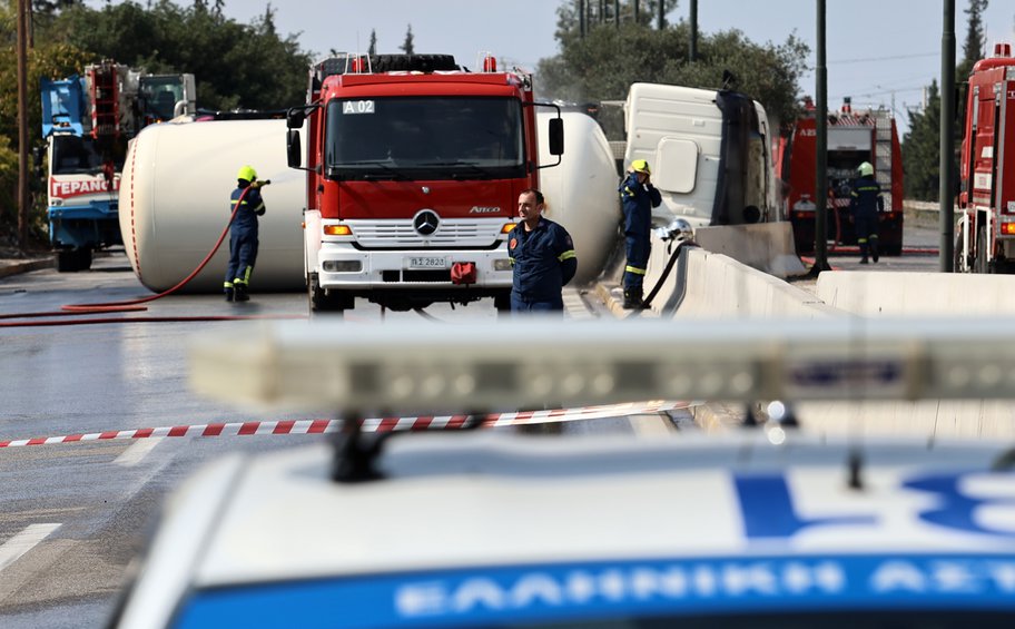 Αποκαταστάθηκε η κυκλοφορία των οχημάτων στη λεωφόρο Σχιστού