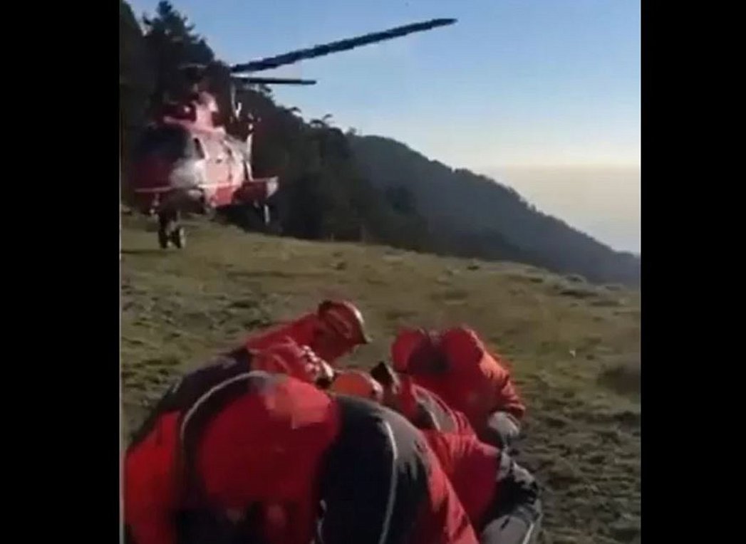 Όλυμπος: Καρέ-καρέ η διάσωση τραυματισμένου άνδρα