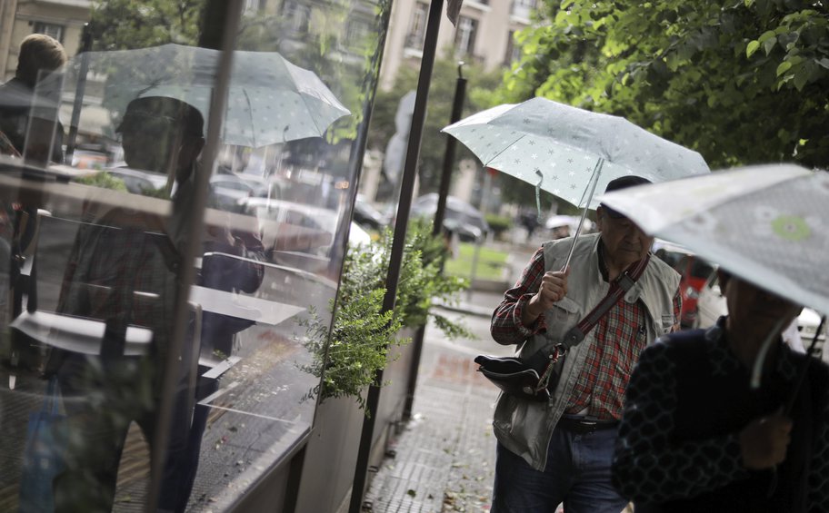 Νέο έκτακτο της ΕΜΥ: Πτώση της θερμοκρασίας, καταιγίδες και μποφόρ τις επόμενες ώρες - Δείτε σε ποιες περιοχές