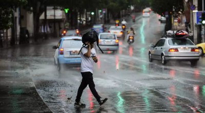 «Αγριεύει» ο καιρός: Η «Cassandra» φέρνει βροχές, καταιγίδες και... χαλάζι