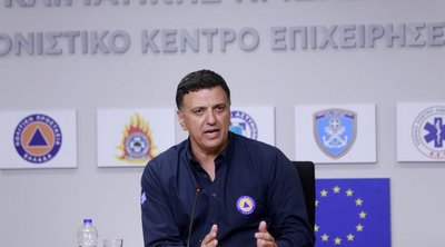 Κικίλιας: Ανακοίνωσε προσλήψεις στην Πυροσβεστική το 2025 - Ανάμεσά τους 300 δασοκομάντος
