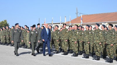 Δένδιας: «Η στρατιωτική θητεία αλλάζει μέσα στους επόμενους 24 μήνες» 