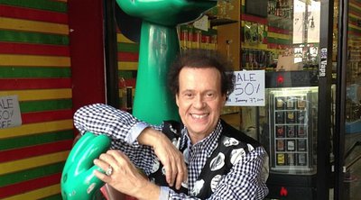 Richard Simmons: Ο γκουρού της γυμναστικής θάφτηκε με τα ρούχα προπόνησης
