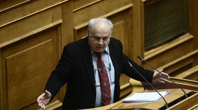 Θύμα πολιτικού bullying από τα όργανα του ΠΑΣΟΚ δηλώνει ο βουλευτής Παν. Παρασκευαΐδης