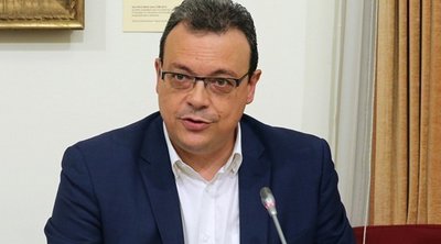 Φάμελλος: Πρέπει άμεσα να αποσυρθεί το εξώδικο