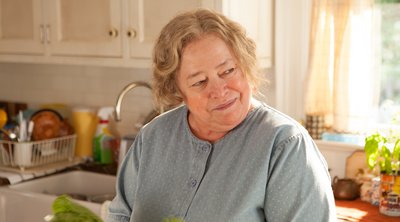 Kathy Bates: Τα μυστικά της διατροφής και του τρόπου ζωής πίσω από την απώλεια 45 κιλών