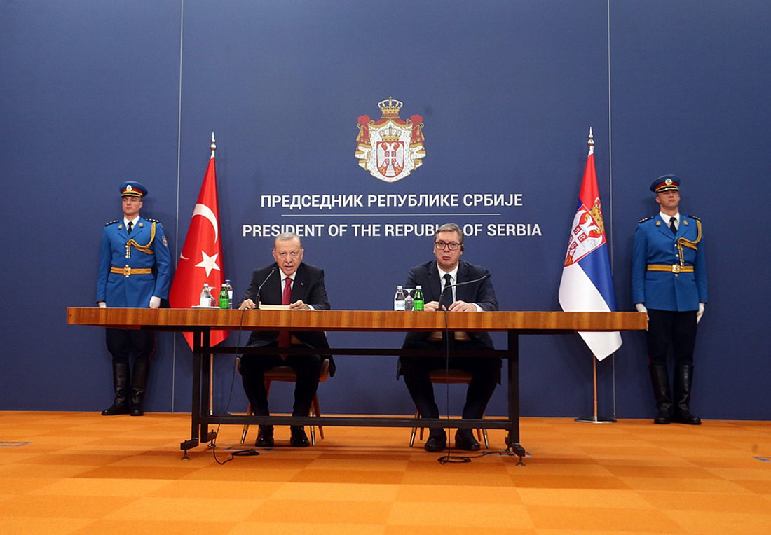 Τετ α τετ Ερντογάν – Βούτσιτς στο Βελιγράδι