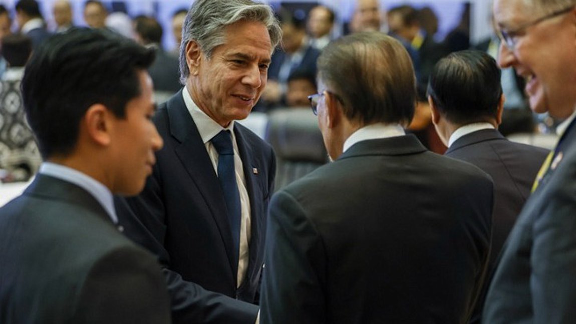 Μπλίνκεν: Οι ΗΠΑ θέλουν να αποφευχθεί «ευρύτερη σύγκρουση» στη Μέση Ανατολή