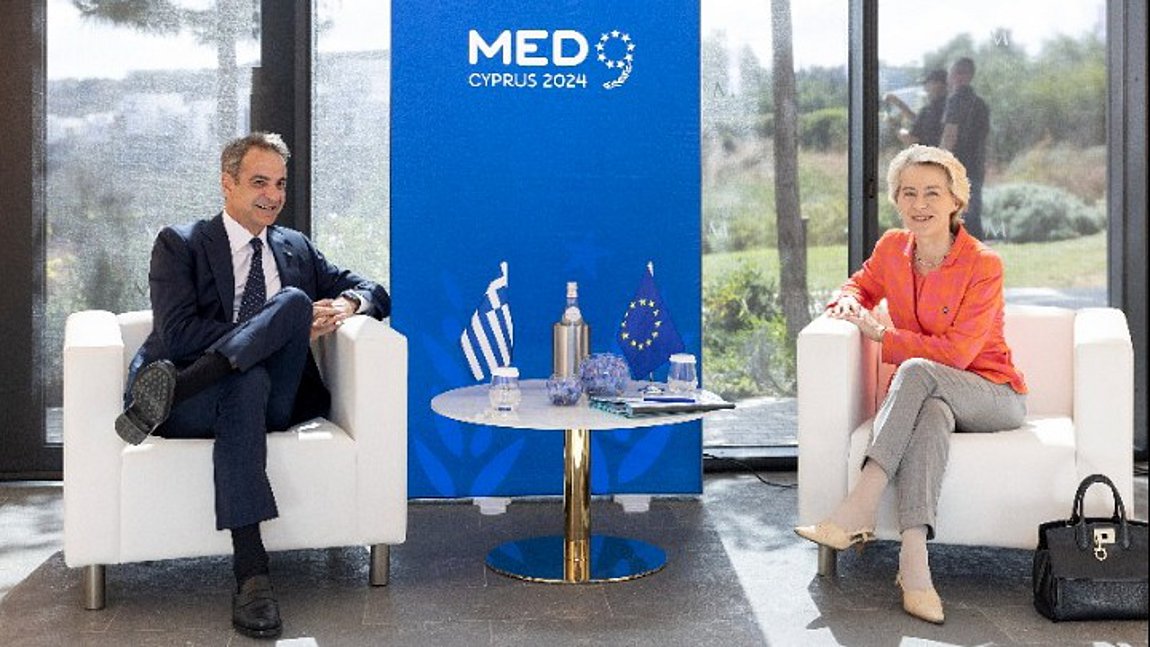 Συνάντηση Μητσοτάκη-Φον ντερ Λάιεν στο περιθώριο της MED9