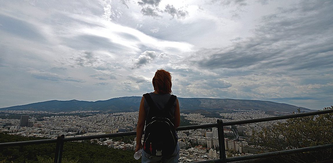 Ο καιρός το Σαββατοκύριακο: Πού θα δείξει 30°C - Σε ποιες περιοχές θα βρέξει 