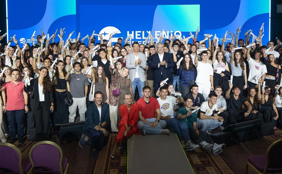 Η HELLENiQ ENERGY επιβραβεύει την Αριστεία