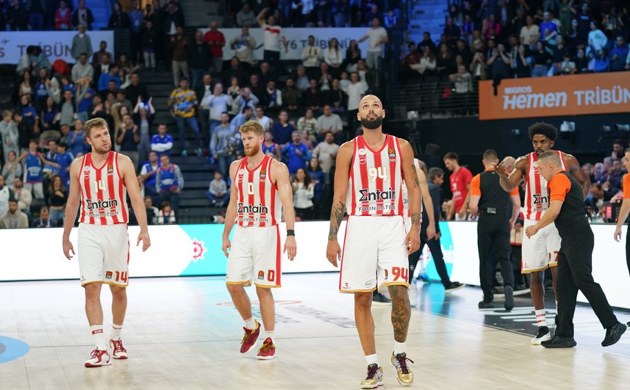 Euroleague: Ο Ολυμπιακός «πλήρωσε» τα λάθη του - Έχασε στο τέλος 91-89 από την Αναντολού Εφές