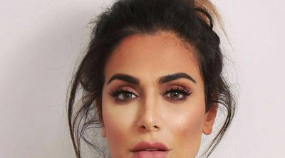 Huda Kattan: Αμφισβητεί τα social media χάρη στα οποία έχτισε τη φήμη της - «Νόμιζα ότι είναι το καλύτερο πράγμα, πλέον είμαι κι εγώ θύμα του»
