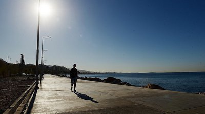 Καιρός: Η πρόγνωση για το τριήμερο της 28ης Οκτωβρίου - Πότε «σπάει» ο αντικυκλώνας