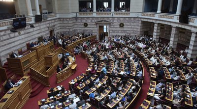 Βουλή: Εγκρίθηκε η συμφωνία για την αναθεώρηση του τρόπου χρηματοδότησης του ΔΝΤ
