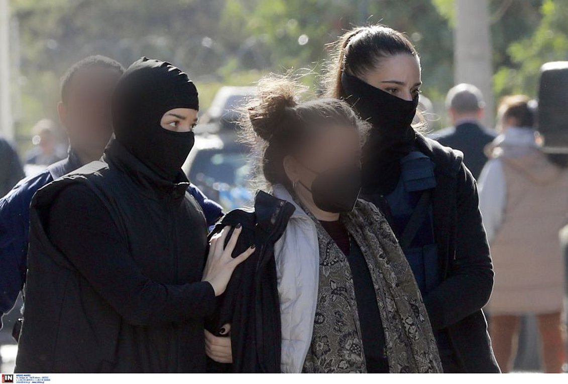 Έκρηξη στους Αμπελόκηπους: Στον εισαγγελέα η 30χρονη – Απολογείται ο σύντροφός της